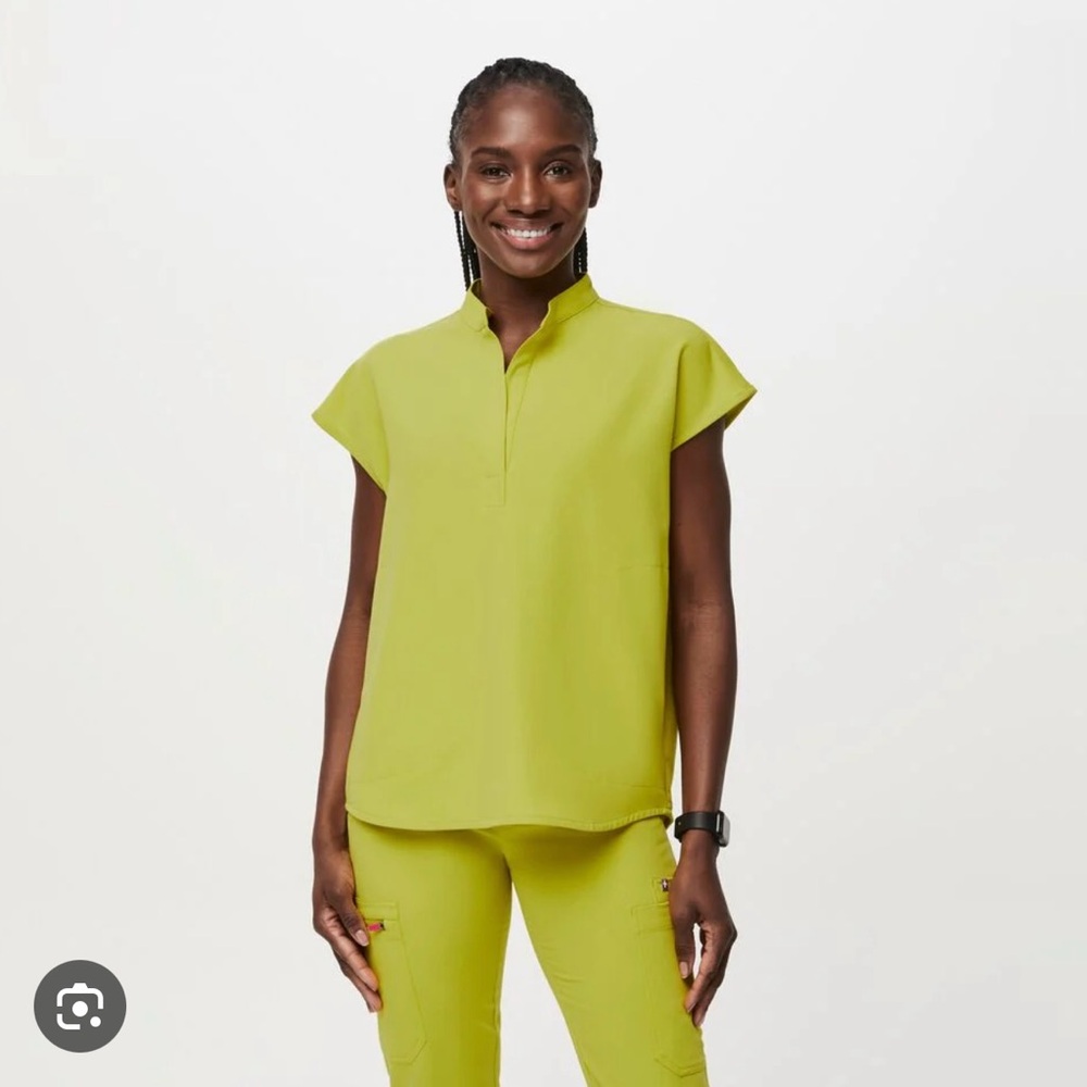 Figs Limeade Rafaela Oversized Scrub Top